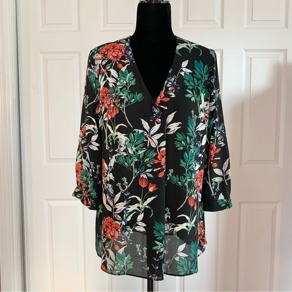 Rose & Olive Tops - Rose & Olive Black and Red floral Print Blouse